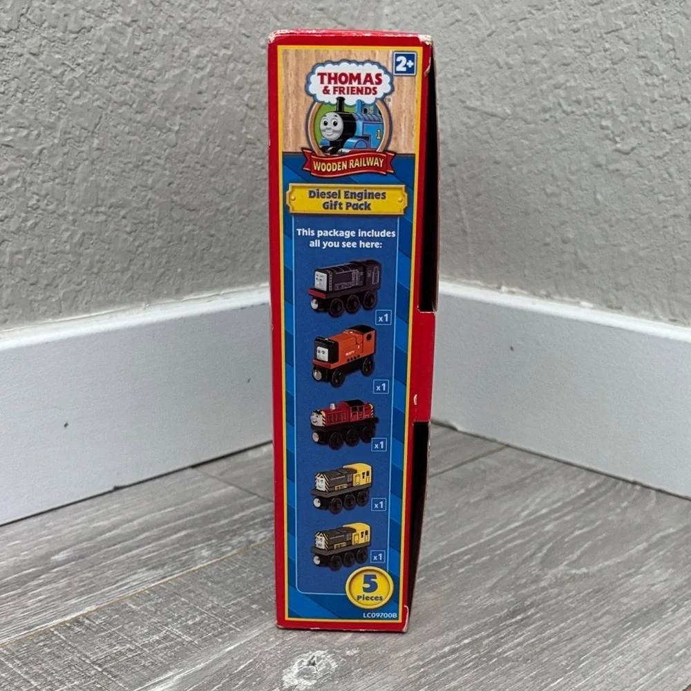 NIB Diesel Engines Gift Pack 2008